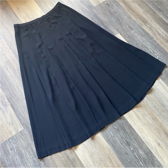 NWT Eileen Fisher Pure Silk Georgette Crepe Black Pleated Maxi Skirt - Picture 7 of 12